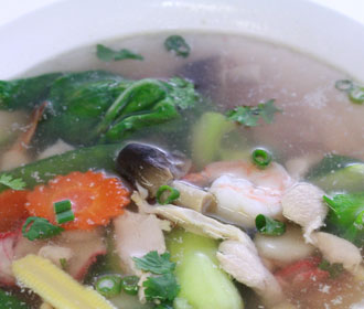 Kung Fu Thai & Chinese Restaurant Unveils Classic Wor Won Ton Soup